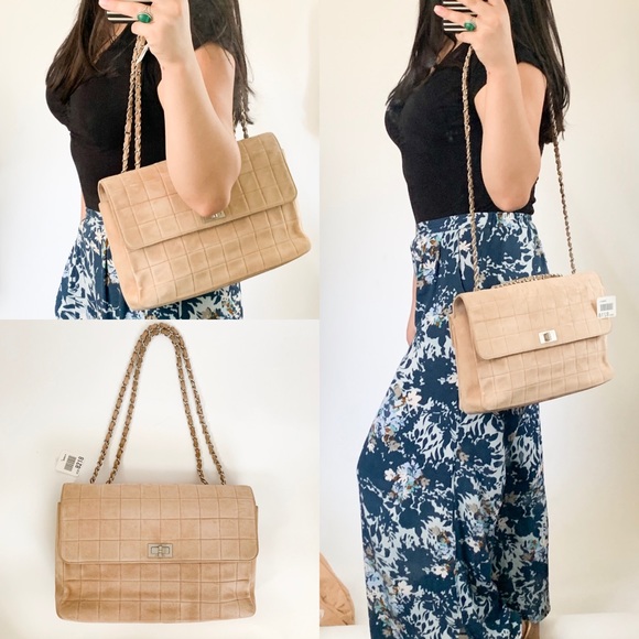 CHANEL Handbags - 💖GOURGEOUS💖 Beige Suede 2.55 reissue jumbo bag